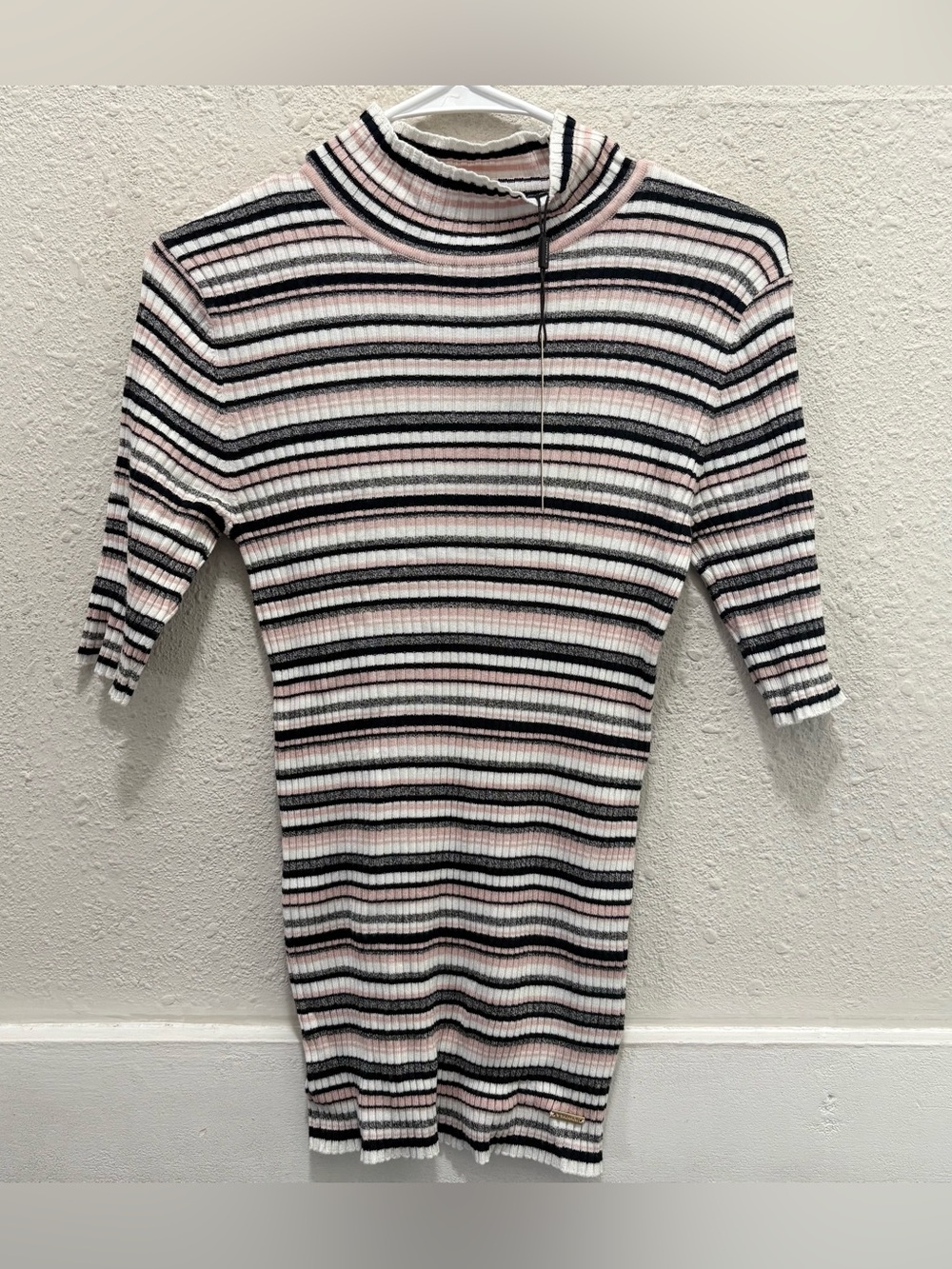 T Tahari Striped Knit Ribbed Mock Neck Top NWT Small